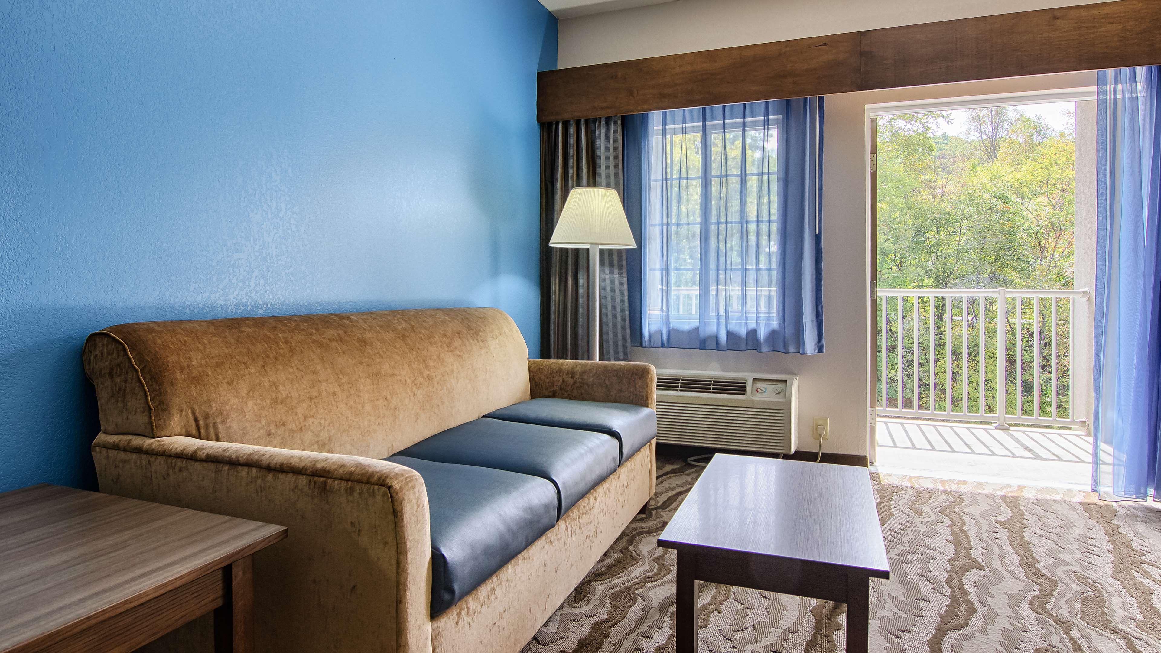 Best Western Plus River Escape Sylva / Dillsboro Eksteriør bilde
